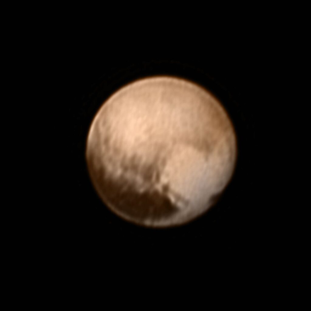 07-8-15_Pluto_color_new_NASA-JHUAPL-SWRI